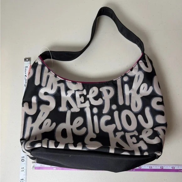 VNTG Lean Cuisine "Keep Life Delicious" Streetwear Style Lunch Bag - Picture 5 of 5